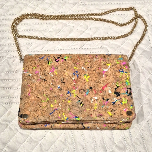 Street Level Multicolor Cork Crossbody Bag with Gold Chain - Picture 1 of 4